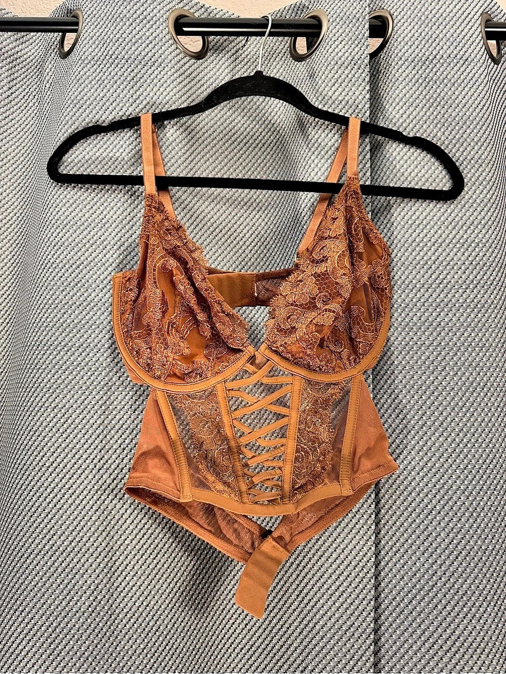Victoria's Secret Lightly Lined Brown Lace Corset Top- Size: M DD